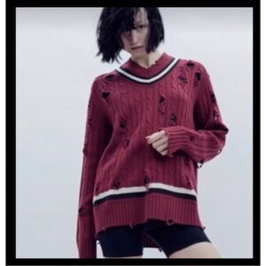 Dope maroon cotton distressed  sweater